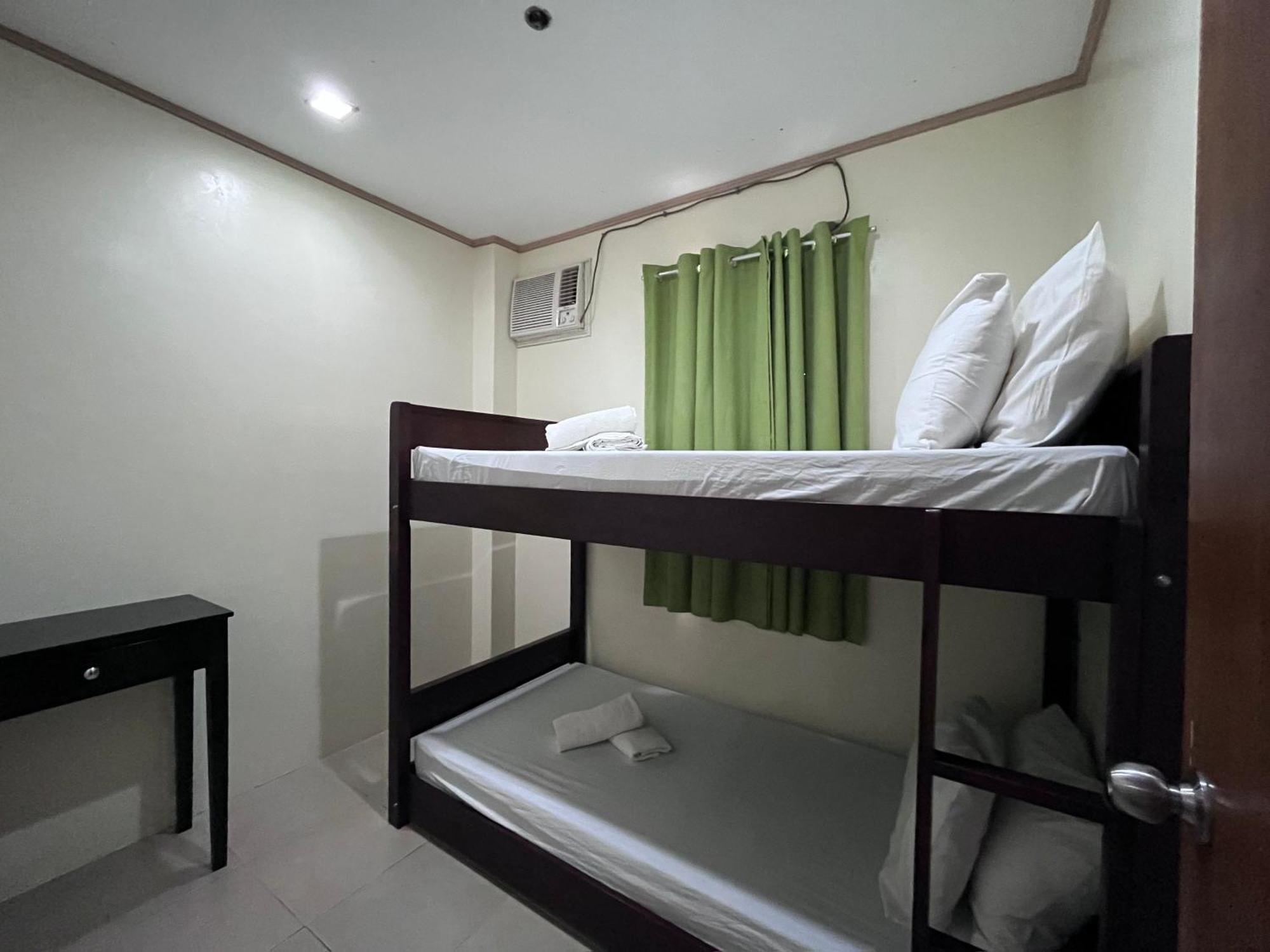Blue Lagoon & 3* Puerto Princesa