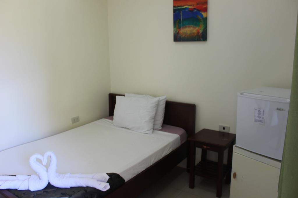 Blue Lagoon & 3* Puerto Princesa