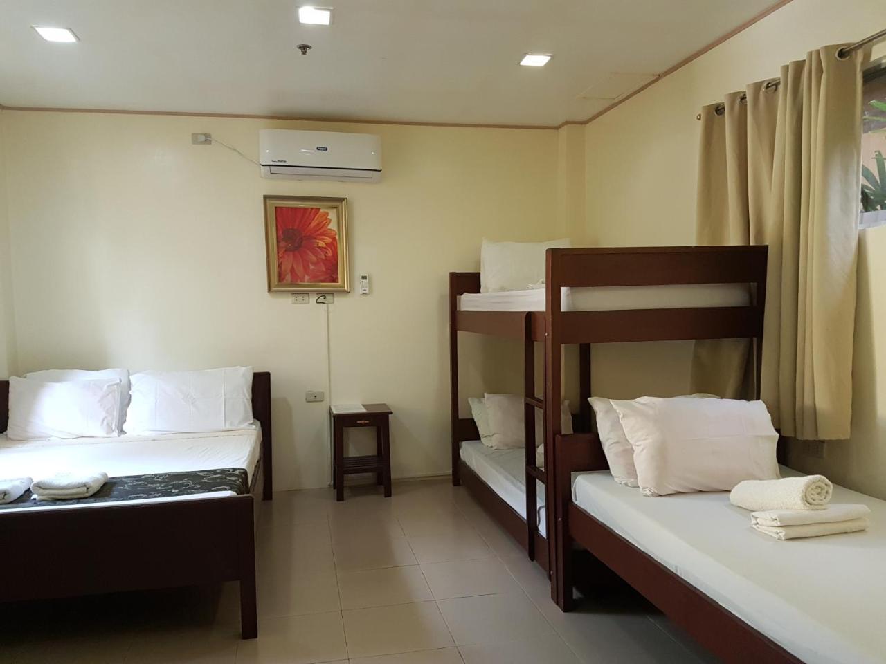 Blue Lagoon & 3* Puerto Princesa